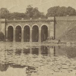 Photograph of an Unnamed Ri...