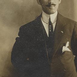 Studio portrait of unidenti...