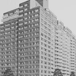 300 E. 71 Street, C 2-17