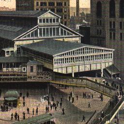 Entrance to Brooklyn Bridge...