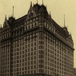 Plaza Hotel, Opposite Centr...