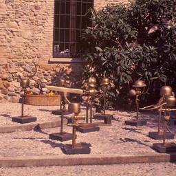 Sculptures near entrance.
