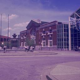 Traffic circle near Baltimo...