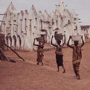 17th century adobe mosque, ...