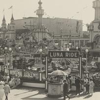 Luna Park: Facing Luna Ride...