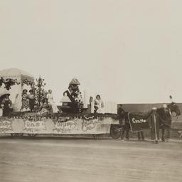 Floats and Parade Wagons: E...