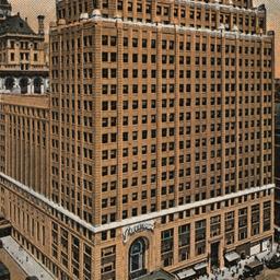 The Paramount Broadway Buil...