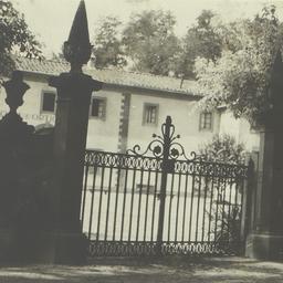 Page No. 072 - Gates