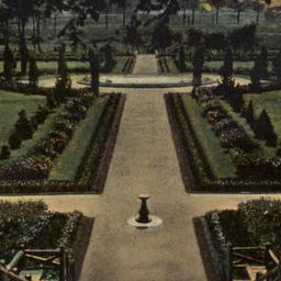 Sunken Garden, Van Cortland...