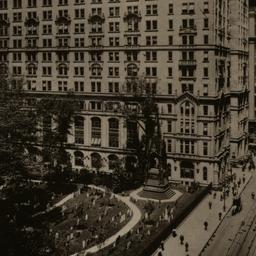 Trinity Building and Broadw...