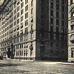 The Langham, 135 Central Pa...