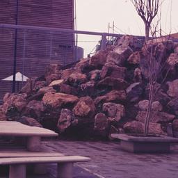 Construction view, pile of ...
