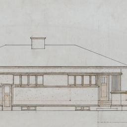 Side elevation