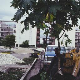 Construction view, workers ...