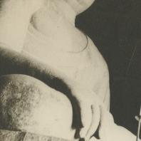 The main buddha of worship ...