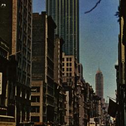 Empire State Building, New ...