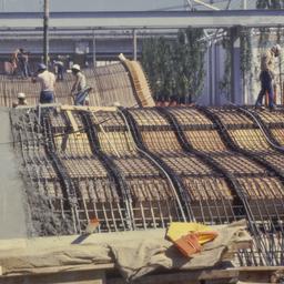 Construction view, workers ...