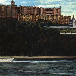 "Hudson View Gardens&q...