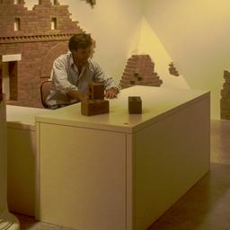 Interior view, showroom. Ma...