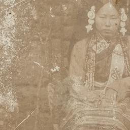 Tibetan woman aristocrat se...