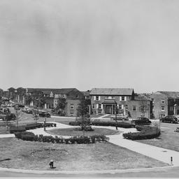 Parkway Village, Grand Cent...