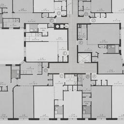 445 W. 34 Street, Typical F...