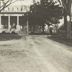 Mansion House at the Hampto...