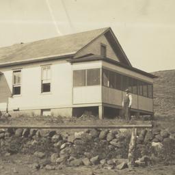 Hospital at the Western Sho...
