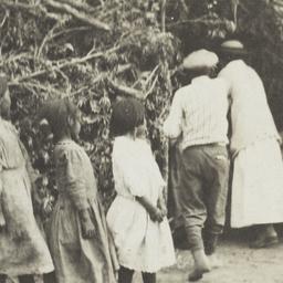 Mescalero Children, Mescale...