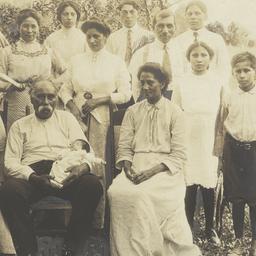 Family on the Onondaga Rese...