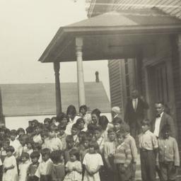 Native American School, Chi...
