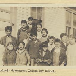 Children of the Quinault Bo...