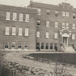 Facade of Gordon Residentia...