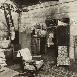 Tenement Families