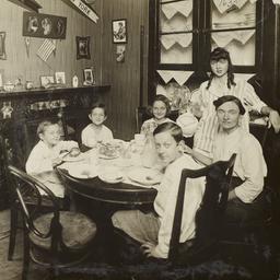 Tenement Families