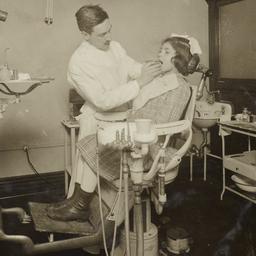 Mulberry Health Center Albu...