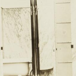 41st Street Bath Tub Room