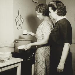 Nurses' Family Health S...