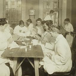 Women's Work Rooms Albu...