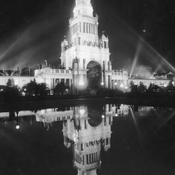 Ziegfeld Follies, June 21, ...