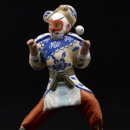 Male Peking Opera Figurine ...
