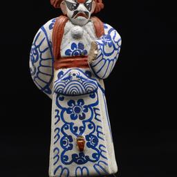 Male Peking Opera Figurine ...