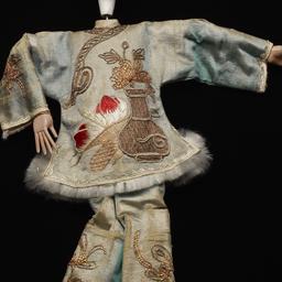 Chinese Female Figurine Wit...
